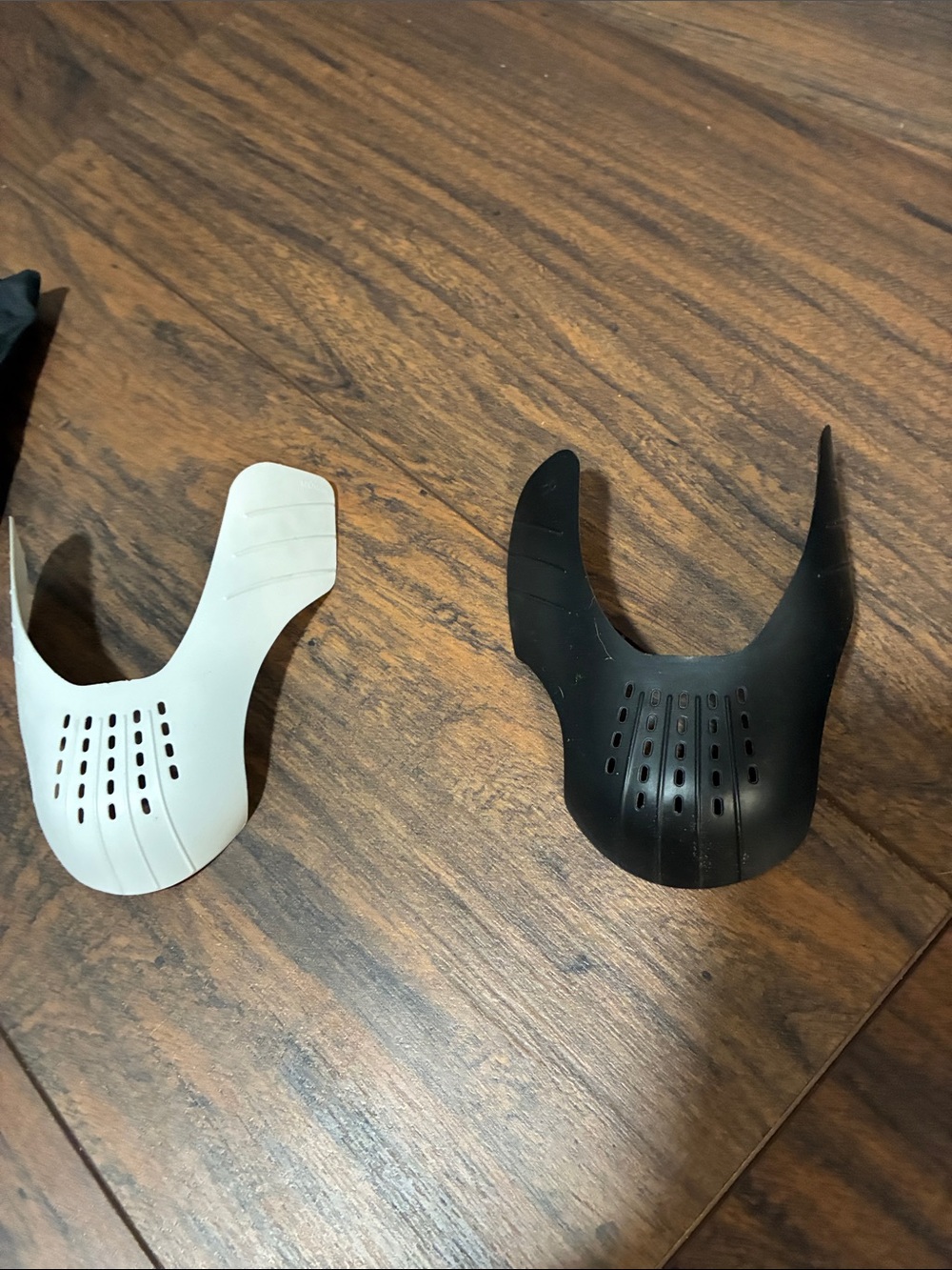Pair of Shoe Toe Protectors - Black & White